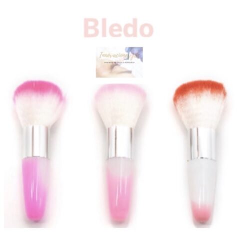 Bledo Brush Pequeño